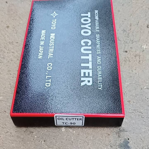 Toyo tc 90 original Made in Japan 1 box 6 pcs pisau potong kaca pisau pemotong kaca pisau pemotongan kaca akuarium alat potong kaca tebal alat pemotong kaca alat pemotongan kaca oil glass cutter asli jepang