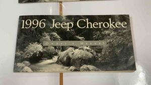 JEEP CHEROKEE 1996-1997 คู่มือการใช้งานภาษาอังกฤษ ของแท้ พร้อมซองหนัง