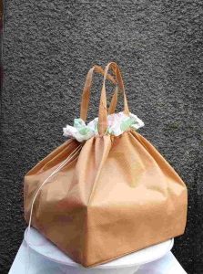 Goodie Bag Tas Hajatan Uk Box 22x22 Tebal Murah Warna Warni Harga Perlusin