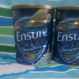 SG Ensure Life StrengthProᵀᴹ Chocolate Exp Feb 2028 Vanilla Flovared 800g with HMB+High Quality Protein Beta Glucan