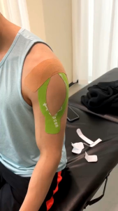 Kinesiology Tape Tapping 1M X 5CM Perban Elastis Bandage Otot Muscle Aksesoris Perlengkapan Olahraga