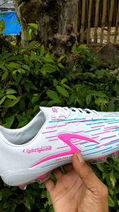 sepatu bola SPECS Reborn terbaru/sepatu bola SPECS Reborn terlaris