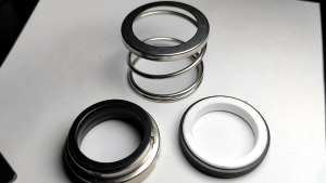 Mechanical water seal 1 1/2" or 38.1mm x53.97x10mm Long spring for water pump