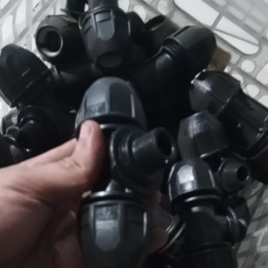 Sambungan Pipa HDPE Berkualitas Tinggi: Male Tee & Pinguin