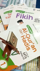 BUKU PAKET KELAS 7 SEMANGAT MENDALAMI QURDIS ARAB AKIDAH AKHLAK FIKIH SKI KELAS 7 MTS KURIKULUM MERDEKA ERLANGGA VKM
