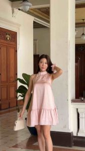 เดรสสั้นผูกคอโชว์หลังผ้า BKOfficial.Store ในขนาด 6 ชั่วโมง สำหรับชาย กระเป๋าเงาสีBlushy แต่งระบายสูง ยางรัดผมเข้าเซตน่ารักๆ