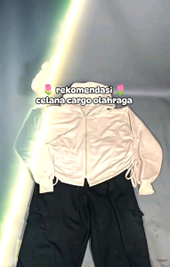 ADELLA CROPE HOODIE WANITA - SWEATER ZIPPER SERUT WANITA CROP TOP KEKINIAN