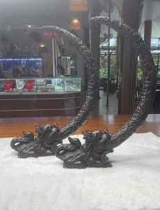 รูปปั้น สิงห์คาบงา ขายเป็นคู่ เสริมอำนาจ บารมี ของสะสม ของฝาก ของโบราณ เฮงดีจิวเวลรี่