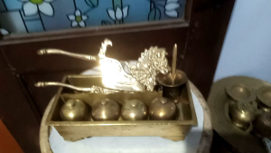 Pajangan Tepak Sirih Khas Melayu Komolit Dengan Kacaip Bahan Kuningan