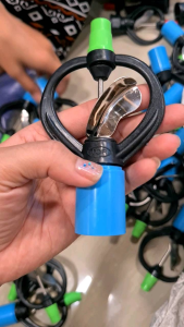 สปิ้งเกอร์ใบPVCหูช้างสีแดงสวมเกลียว1/2"นิ้วและสวมเกลียว3/4"