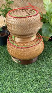 กระติบข้าวเหนียว กระติบแอบ ทำจากไม้ไผ่สานรมควัน มี 2 ขนาด