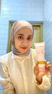 B Erl Skin Key of Moisturizing Jelly Cleanser