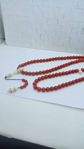 tasbih batu marjan merah kombinasi tulang sapi 8mm h687