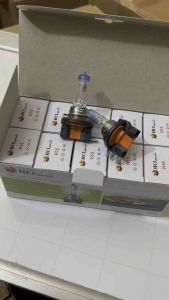 Bóng pha H15 55w đầu xanh. Bóng pha ô tô H15 HCL