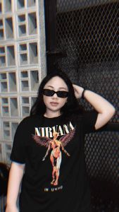 T-Shirt Nirvana In Utero - Kaos Band - Cotton Combed 24s Hitam