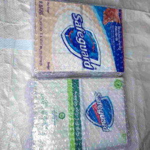 สบู่ก้อน safeguard ขนาด 113กรัม × 8 ก้อนสีเบสและขนาด 120 กรัม ×8ก้อนสีขาว สินค้านำเข้าจากอเมริกาของแท้100%