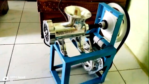 Mesin Cetak Pelet Giling Daging