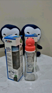 Puku Baby Glass Feeding Milk Bottle P10171(Pink)-240ml Baby Feeding Bottle Natural Feel Silicone Bottle Nursing Milk Teat Botol Susu Puting Silicon Bottle Soft Bottle