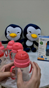 Puku Pop-up Hard Straw For Training Teeth Learning Cup 180ml/6oz 大头Q企鹅弹跳练习杯 P14707 BABY Flexi Straw Cup Drinking Cup BPA Free Baby Water Bottle With Handle Botol Air Bayi
