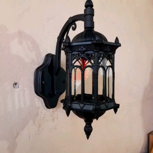Garansi Lampu dinding outdoor watwrproof Kode 1000 G/S Hitam Tahan Air - Anti Karat