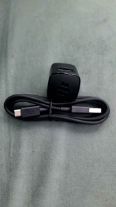 Bộ sạc zin chính hãng blackberry bold 9900/ 9930/ 9810/ 9700 v..v...