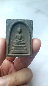 พระสมเด็จหลังพระปรุหนัง เนื้อดินเผา  หลวงปู่สมพงษ์ พุทธสิโร วัดพารานสี  จ.อุดรธานี แจกลูกศิษย์