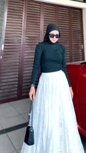 IMP ROK PLISKET IMPORT FAVE SKIRT META SKIRT RONA SKIRT BKK BANGKOK PREMIUM MEWAH BAWAHAN ROK WANITA SKIRT TERLARIS KAMYA SKIRT ROK KNIT IMPORT BY GRN