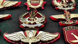 Atribut Brimob Lengkap & Berkualitas