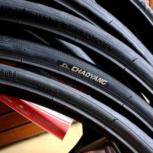 CHAOYANG TIRES 700X25C SPEED SHARK AND MINI SHARK HIGH QUALITY CHEAPEST PRICE ACTUAL PHOTO