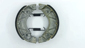 Kampas Rem Belakang Vega ZR (YAMAMOTO) - Kampas Tromol Roda Belakang Yamaha VEGA FORCE 4T / JUPITER MX / MIO (Harga Per Set)