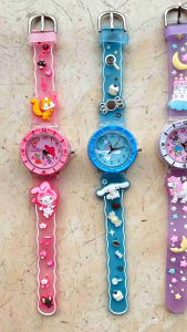 JAM TANGAN ANAK PEREMPUAN 3D SANRIO LUCU KARAKTER CINNAMAROL/MY MELODY/KUROMI/HELLO KITTY