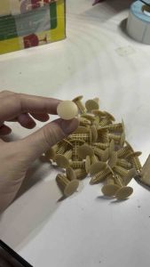 (10pc) 7mm Universal Panel Clip Beige murah