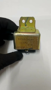 100% ORIGINAL 39160-35040 FUEL PUMP RELAY 8PIN 12V FOR HYUNDAI ATOS SONATA EFTRAJEK / KIA OPTIMA /POWER RELAY 8PIN (USED)