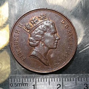 Koin British Elizabeth Jadul Koleksi lawas Elizabeth 2 pence Tahun 1996 BEKAS