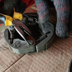 MATIC CLUTCH SPRING REMOVER/INSTALLER