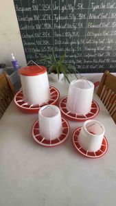 Máng ăn tự động cho gà vịt