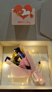 Mothers Day Bouquet Rose Soap Chocolates Gift Box Presents Hadiah Hari Ibu Bouquet boleh add on Plushy cute