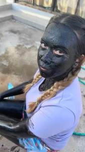 BEDDA LOTONG BUBUK HENNY BEAUTY 100GRAM SCRUB LULUR BADAN PEMUTIH BPOM