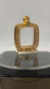 กรอบพระ ตลับพระหลวงพ่อปาน แถมห่วงและยางรอง 50 ปริมาณ ทอง/ล้อมเพชร