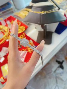 Lắc tay xoàn mặt vuông đá baguet Kami trang sức sỉ LVX95