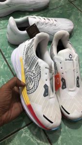 Sepatu running hiperfuse 2