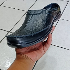 sendal selop sepatu bustong full kulit