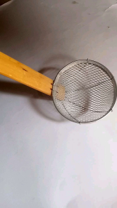 Serokan Mie Ayam Pegangan Bambu: Alat Makan Praktis dan Ramah Lingkungan