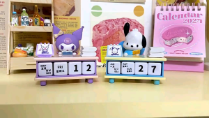 Kuromi pochacco calendar ornaments desktop figure doll diy creative countdown gift