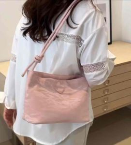 กระเป๋าสะพายข้างตัวใหม่สินค้าขายดีงานสวย