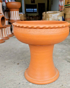 ดินเผโะ ซึ่งเป็น อ่าน ดินเผโะ พร้อม ฐาน ขนาด 12 นิ้ว หรือย่อย 12 นิ้ว คละลายส่ง