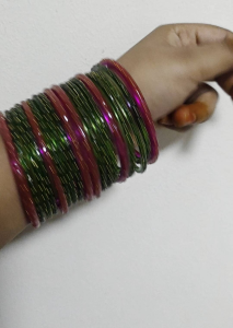 Raindrop Glass bangles 12 bangles size 2.4 and 2.6