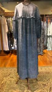 Azumi Dress by Dian Pelangi: Busana Muslim Elegan Terbaru