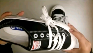 COD!! VENTELA BASIC LOW BLACK NATURAL PREMIUM/SNEAKERS TERBARU VENTELA/SEPATU VENTELA PRIA/WANITA/SEPATU/SNEAKERS MODEL BARU/SEPATU TREND KEKINIAN/SEPATU SEKOLAH ANAK/PALING LARIS