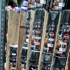 Pilox Samuray Kurobushi 400ml: Cat Semprot Berkualitas Tinggi